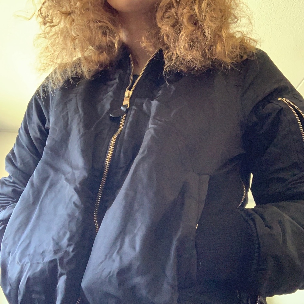 Black Steve Madden thick jacket white soft inside